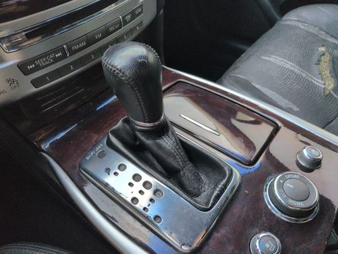 Used 2013 INFINITI M37 w/ Premium Pkg RWD image 25