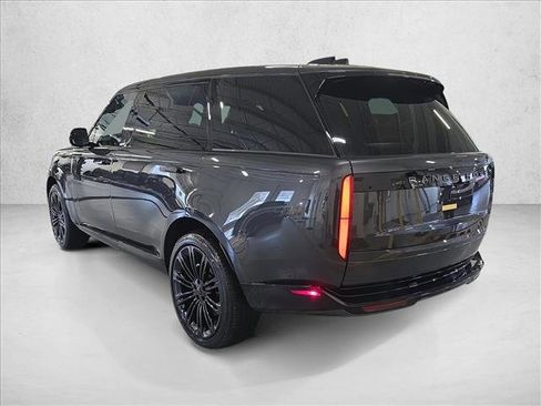New 2026 Land Rover Range Rover Long Wheelbase SE image 7