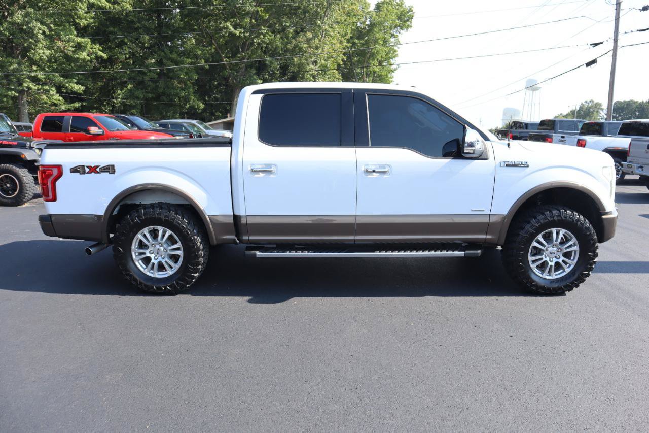 Used 2015 Ford F150 Lariat w/ Equipment Group 502A Luxury AWD/4WD image 4