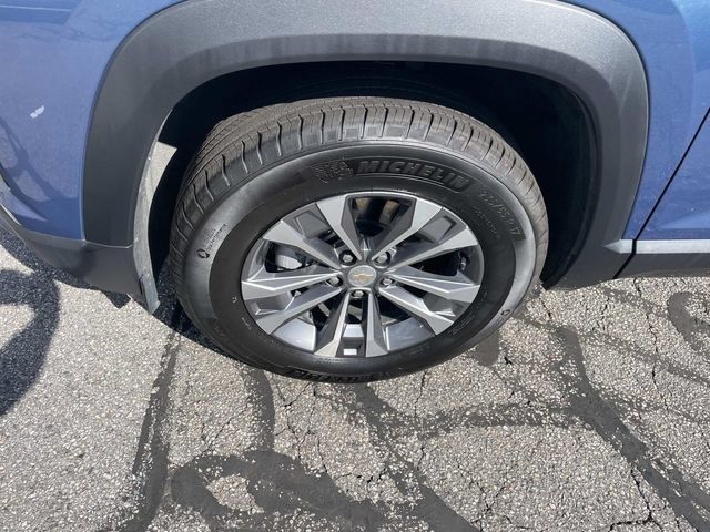 Used 2026 Chevrolet Equinox LT w/ LPO, Floor Liner Package AWD/4WD image 15