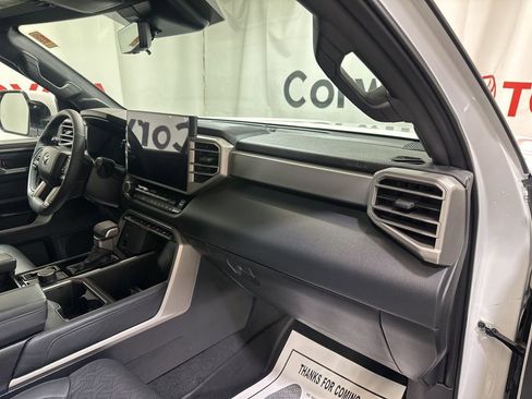 Used 2025 Toyota Tundra Limited image 13