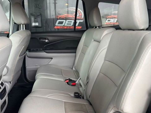 Used 2019 Honda Pilot EX image 11