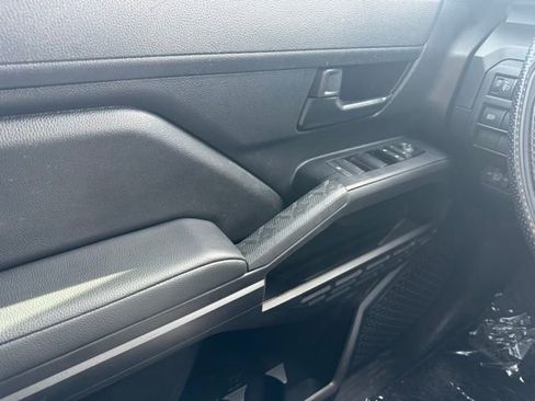 Certified 2024 Toyota Tacoma SR image 29