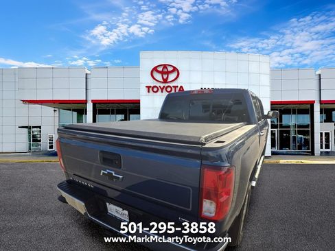 Used 2018 Chevrolet Silverado 1500 LTZ w/ Sport Package AWD/4WD image 16