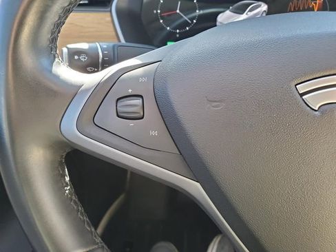 Used 2018 Tesla Model S 100D image 18