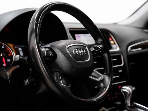 Used 2016 Audi Q5 2.0T Premium Plus w/ Technology Package image 26