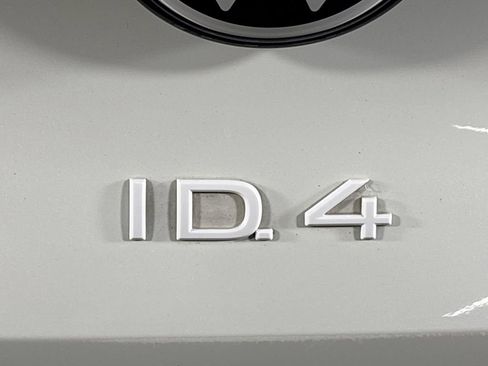 Used 2023 Volkswagen ID.4 Pro S image 25