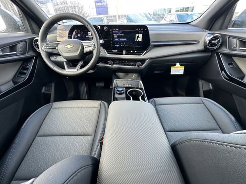 New 2026 Chevrolet Equinox LT w/ Convenience Package II image 21