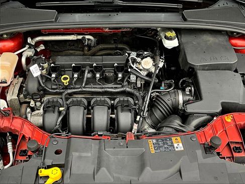 Used 2018 Ford Focus SEL FWD image 31