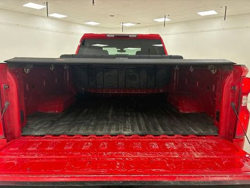 Certified 2022 Chevrolet Silverado 2500 Custom w/ Custom Convenience Package AWD/4WD image 17