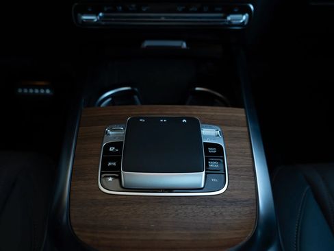 Used 2025 Mercedes-Benz G 63 AMG 4MATIC image 51