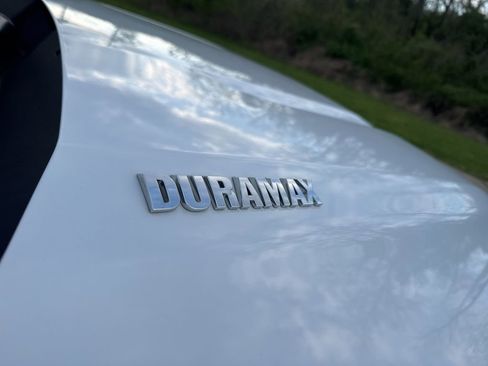 Used 2021 Chevrolet Silverado 1500 LTZ w/ LTZ Premium Package image 23