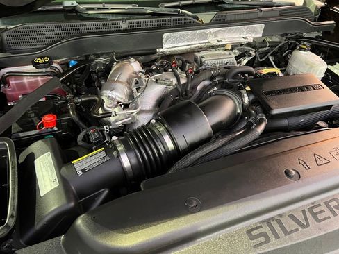 Used 2019 Chevrolet Silverado 3500 High Country image 43