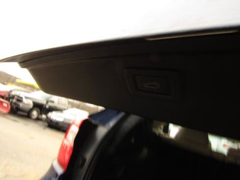 Used 2015 Subaru Outback 2.5i Limited image 49