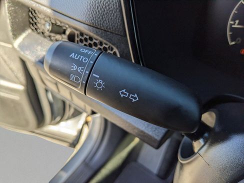 Used 2024 Honda CR-V LX image 27