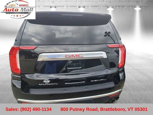 Used 2021 GMC Yukon XL Denali w/ Denali Premium Package AWD/4WD image 5