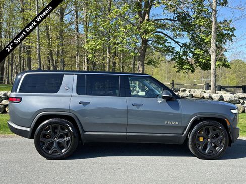 Used 2023 Rivian R1S Launch Edition AWD/4WD image 2