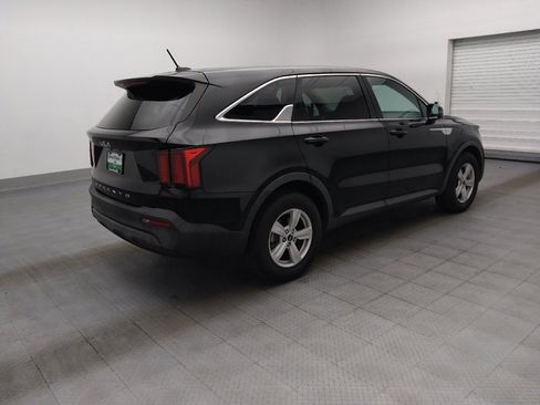 Used 2022 Kia Sorento LX FWD image 10