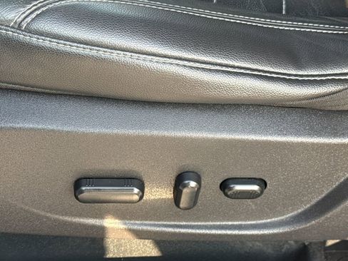 Used 2016 Ford Escape Titanium image 28