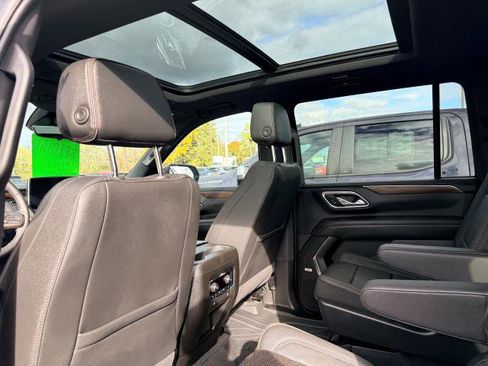 Used 2024 Chevrolet Suburban High Country w/ Max Trailering Package image 16