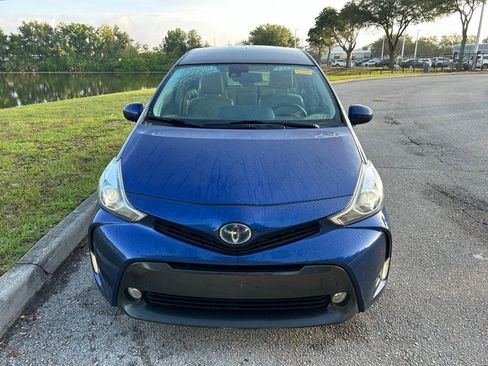 Used 2017 Toyota Prius V Five w/ Advanced Technology Package FWD image 9