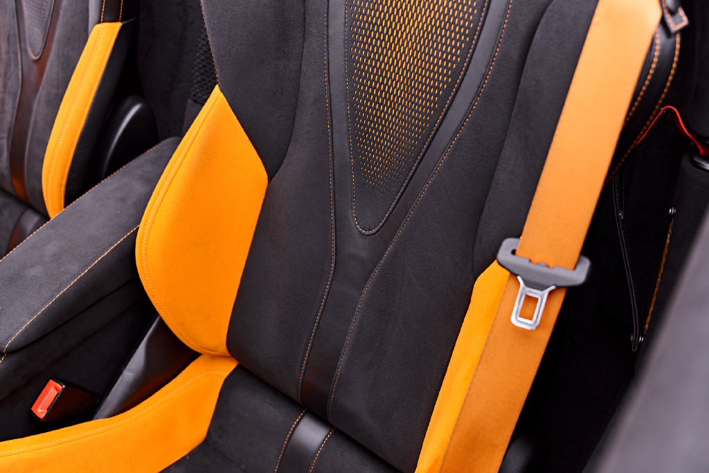 Used 2025 McLaren 750S Spider RWD image 67