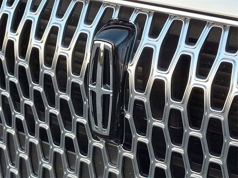 New 2026 Lincoln Corsair Premiere AWD/4WD image 13