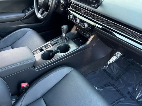 Certified 2025 Honda Civic Sport Touring image 32