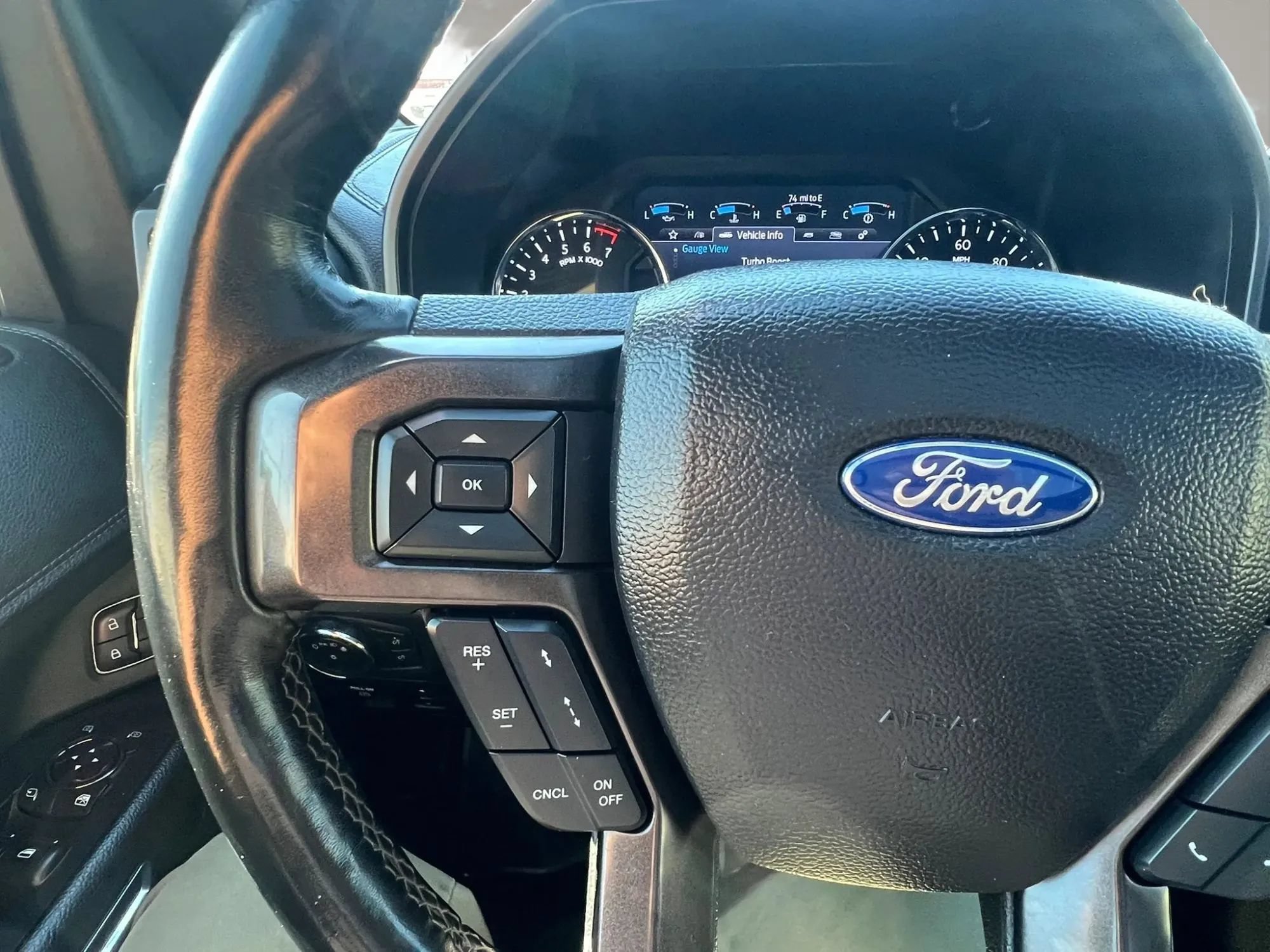 Used 2021 Ford Expedition Max Limited AWD/4WD image 21