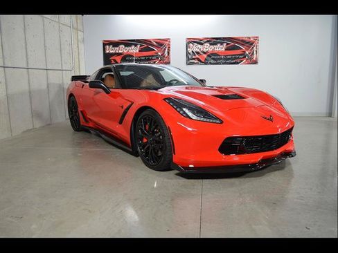 Used 2015 Chevrolet Corvette Stingray Coupe w/ 2LT Preferred Equipment Group RWD image 2
