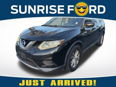Used 2015 Nissan Rogue SV w/ SV Family Package