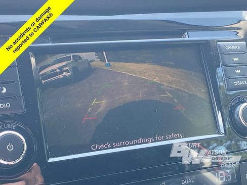 Used 2020 Nissan Rogue S FWD image 26