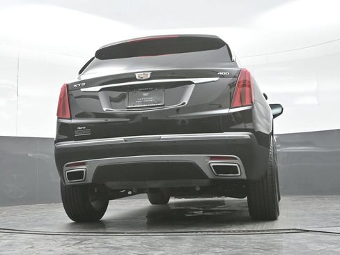Certified 2024 Cadillac XT5 Premium Luxury AWD/4WD image 23