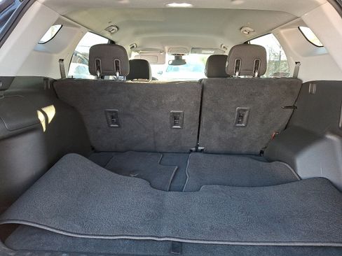 Used 2020 GMC Terrain SLE image 30