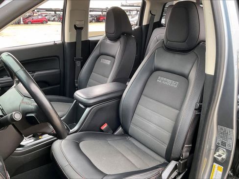 Used 2020 GMC Canyon All Terrain w/ All Terrain X Package image 9