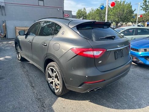 Used 2018 Maserati Levante GranSport AWD/4WD image 6