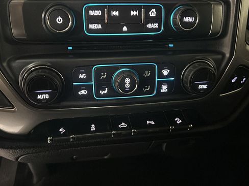 Used 2018 Chevrolet Silverado 1500 LT w/ All Star Edition image 18