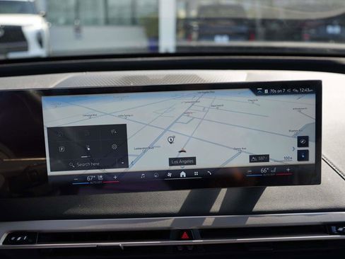 Used 2026 BMW iX xDrive45 w/ Premium Package image 23