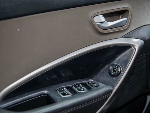 Used 2016 Hyundai Santa Fe Sport w/ Option Group 02 image 7