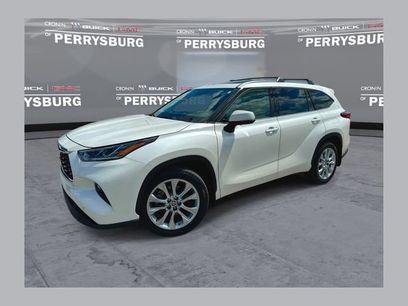 Used 2021 Toyota Highlander Limited