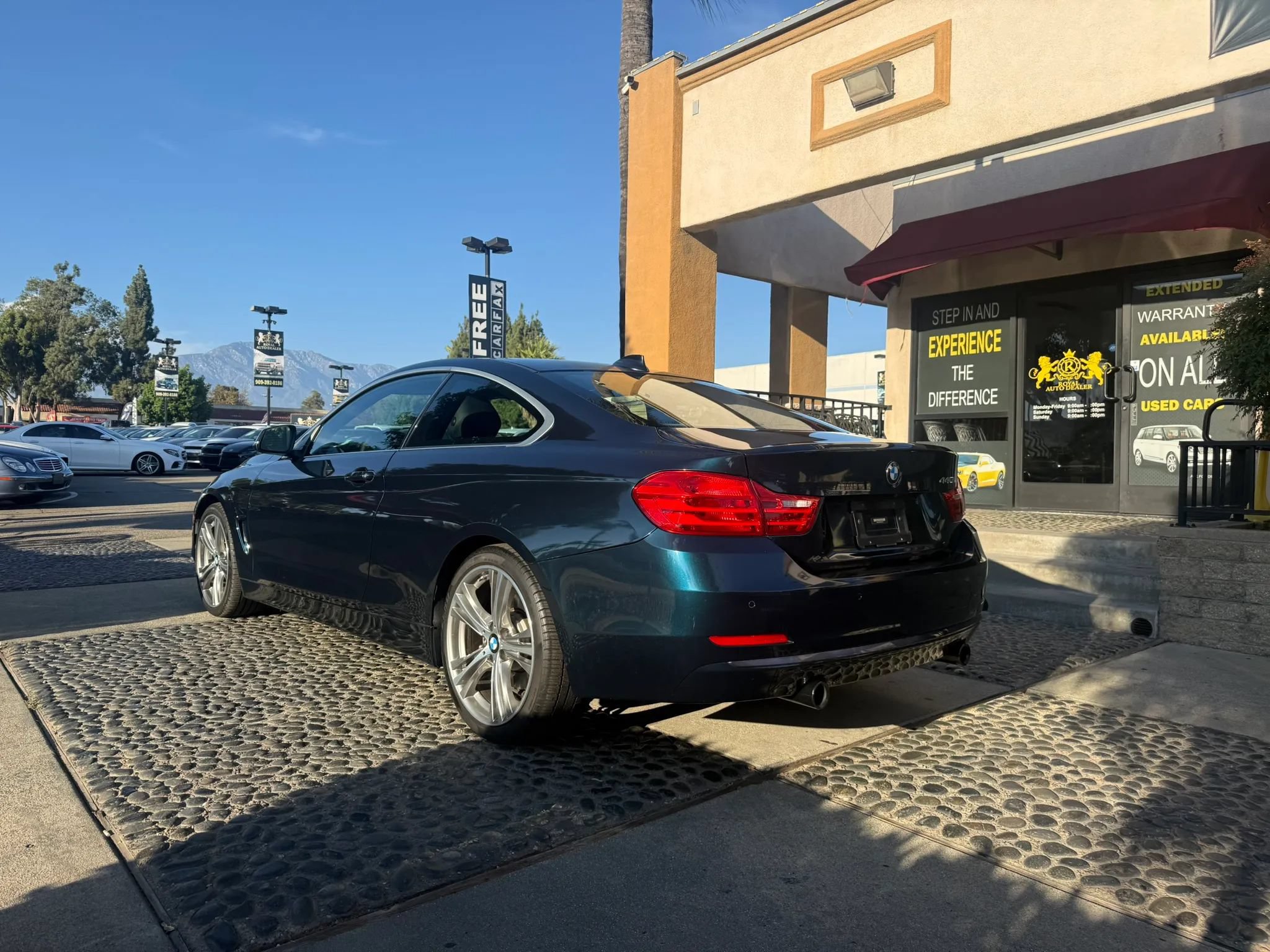 Used 2017 BMW 440i Coupe RWD image 3
