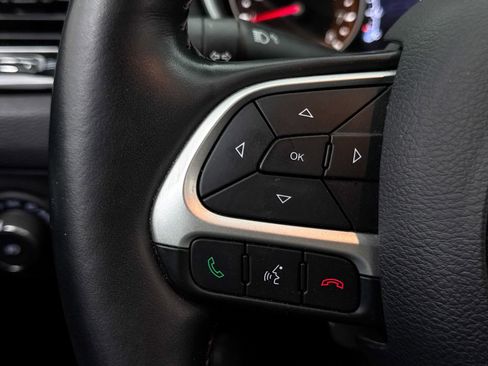 Used 2018 Jeep Compass Limited w/ Navigation Group image 17