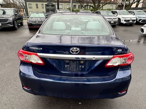 Used 2013 Toyota Corolla LE image 5