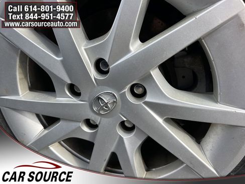 Used 2012 Toyota Prius V Three image 12