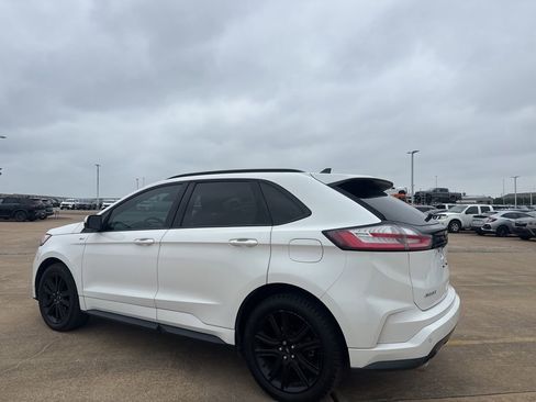Used 2020 Ford Edge ST-Line FWD image 13