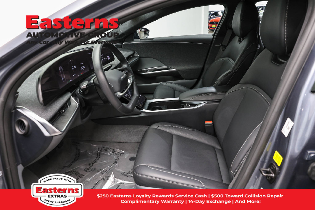 Used 2024 Lucid Air Pure RWD image 15
