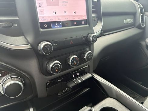 Used 2022 RAM 1500 Big Horn AWD/4WD image 25