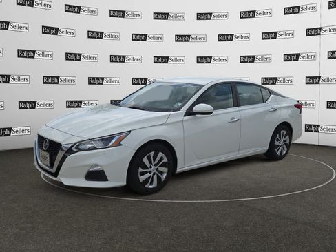 Used 2020 Nissan Altima 2.5 S FWD image 2