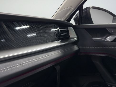 New 2026 Volkswagen Tiguan SE AWD/4WD image 27