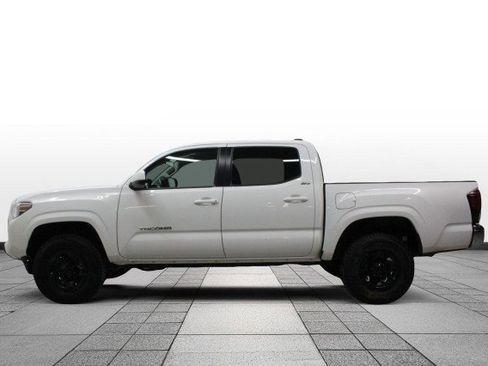 Used 2023 Toyota Tacoma SR5 image 4